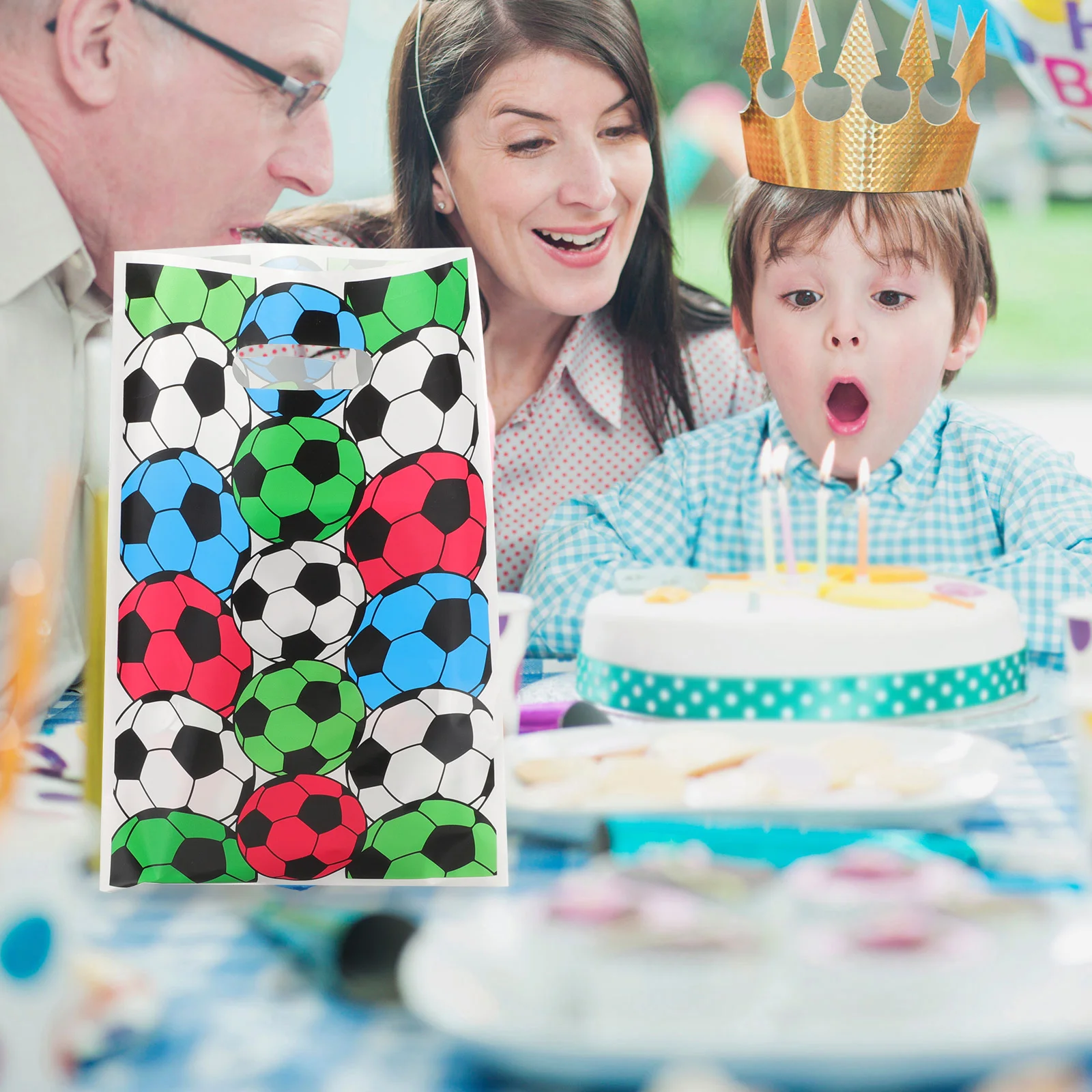 

50pcs Football Gift Bag Soccer Party Favor Bags Medium Size Transparent Packing Pouch For Presents Candy Wrapping