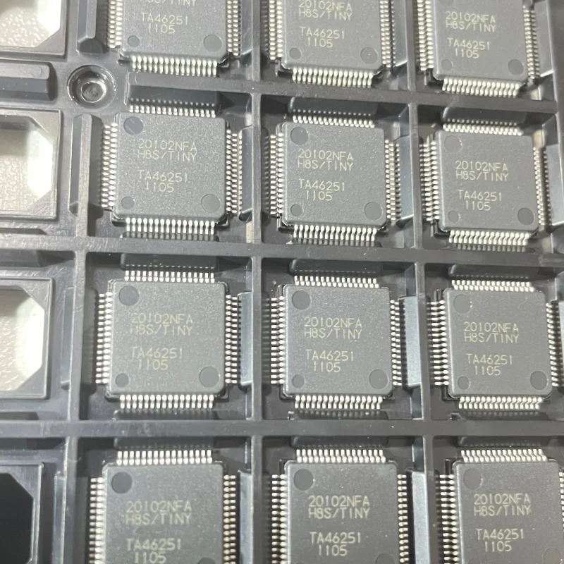 Qixinruite Brand new original genuine R4F20102NFA=20102NFA QFP64 single-chip audio high-quality switch power chip