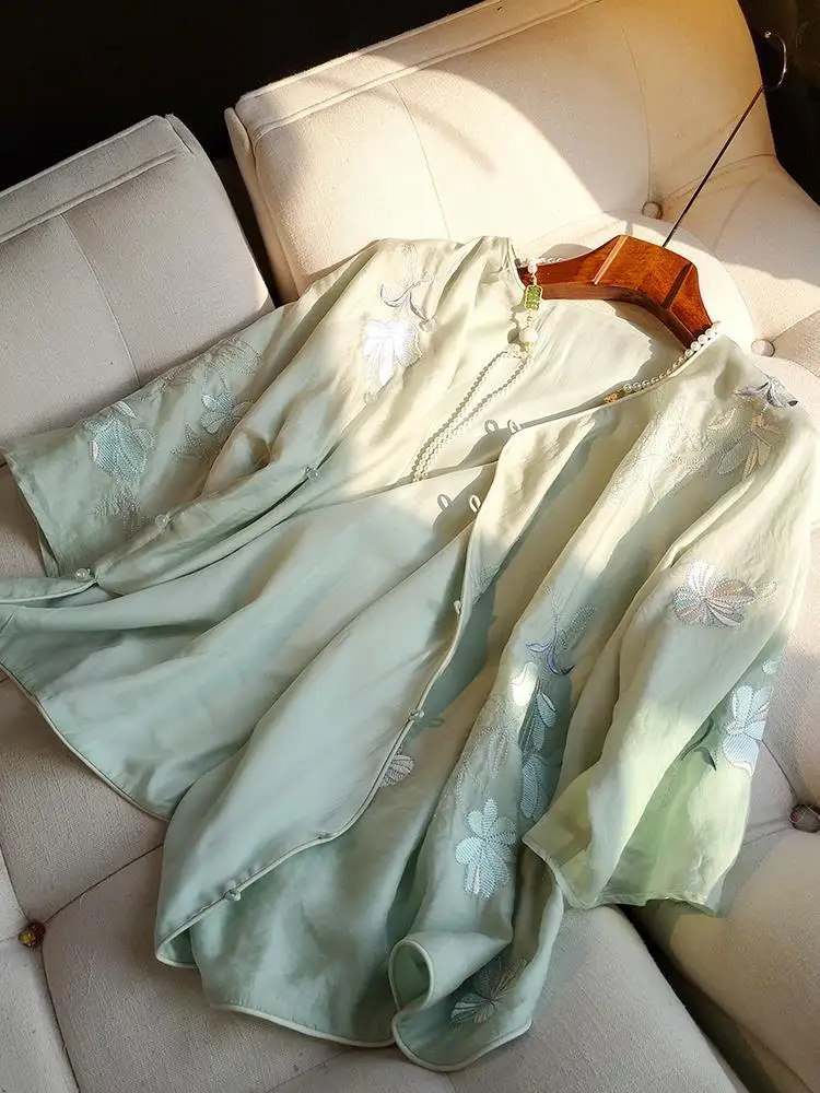 Floral Embroidered Blouses Women Round Neck Loose Retro Tops Chinese Vintage Ethinic Style Shirts Oversized Spring Autumn New