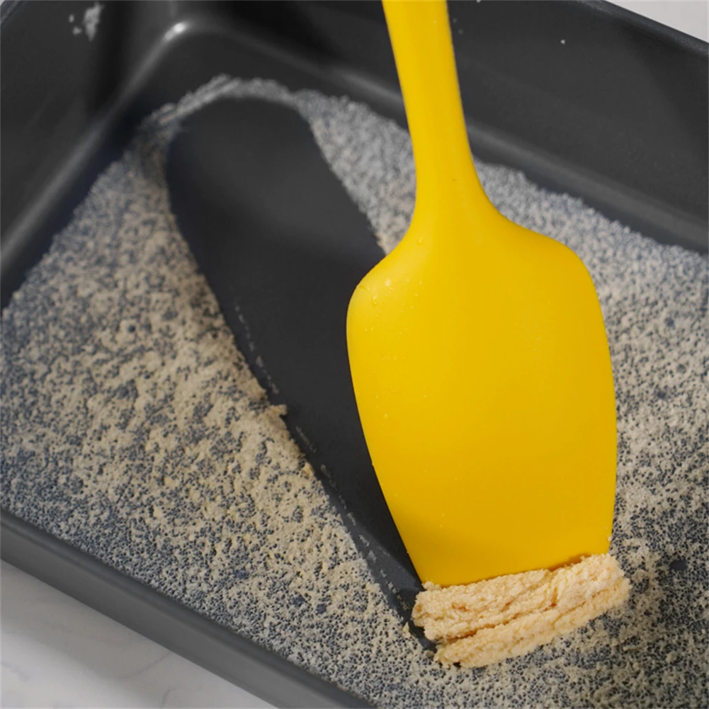 Panela assada de aço inoxidável de 16 polegadas com design elegante e resistente, cabe perfeitamente suas necessidades culinárias com facilidade de manuseio