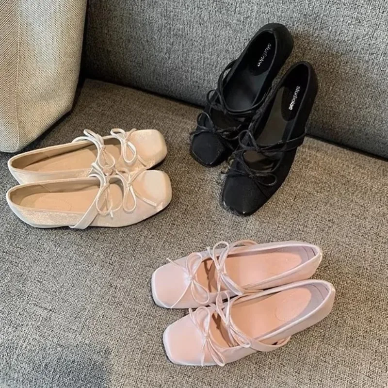 女性の靴フレンチスタイルの気質スクエアヘッド浅口シングルシューズ夏包頭ハーフスリッパ甘いリボンバレエシューズ