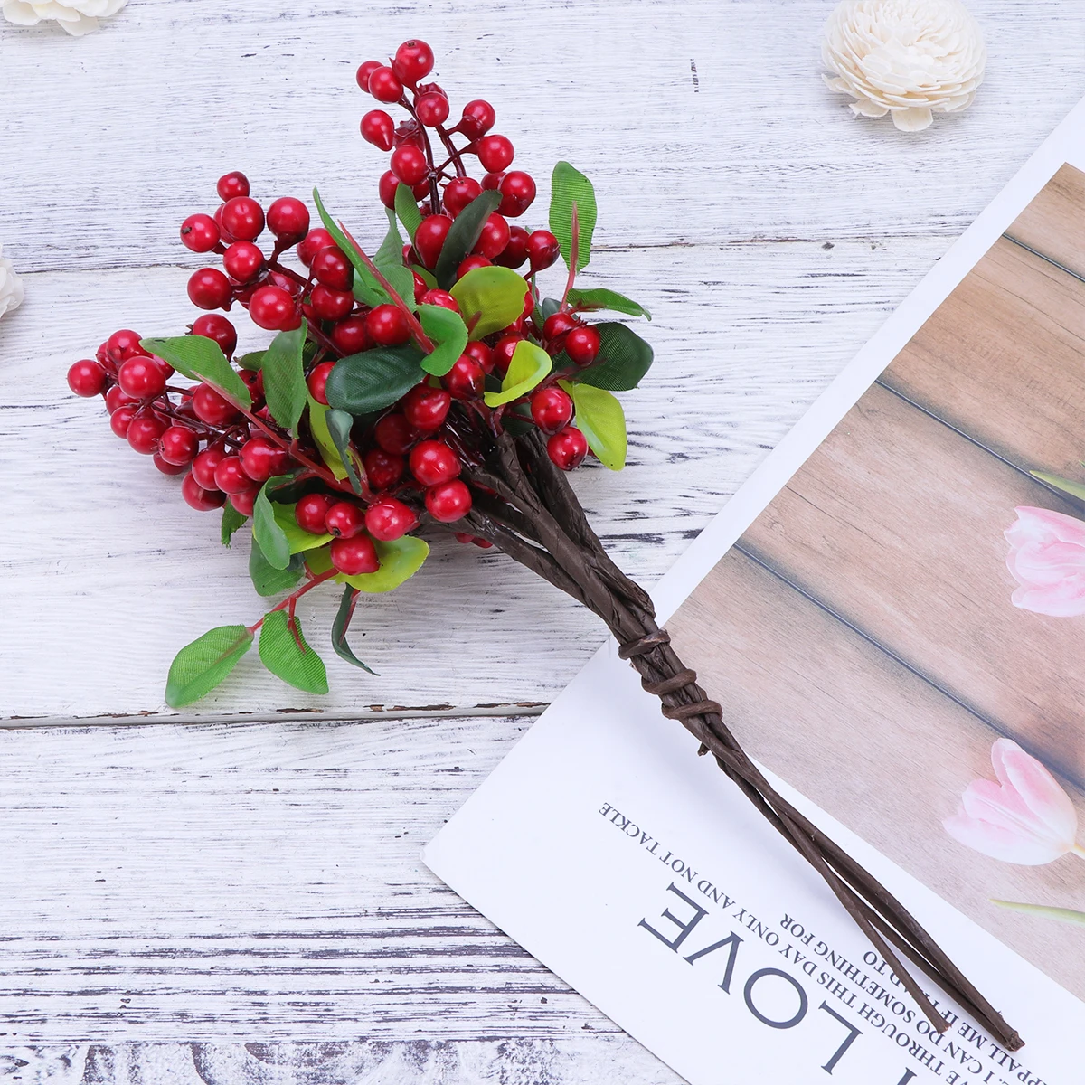 

5 Pcs Green Leaves Christmas Office Home Christmas Berries Decor Blueberry Artificial Berries Berry Flower