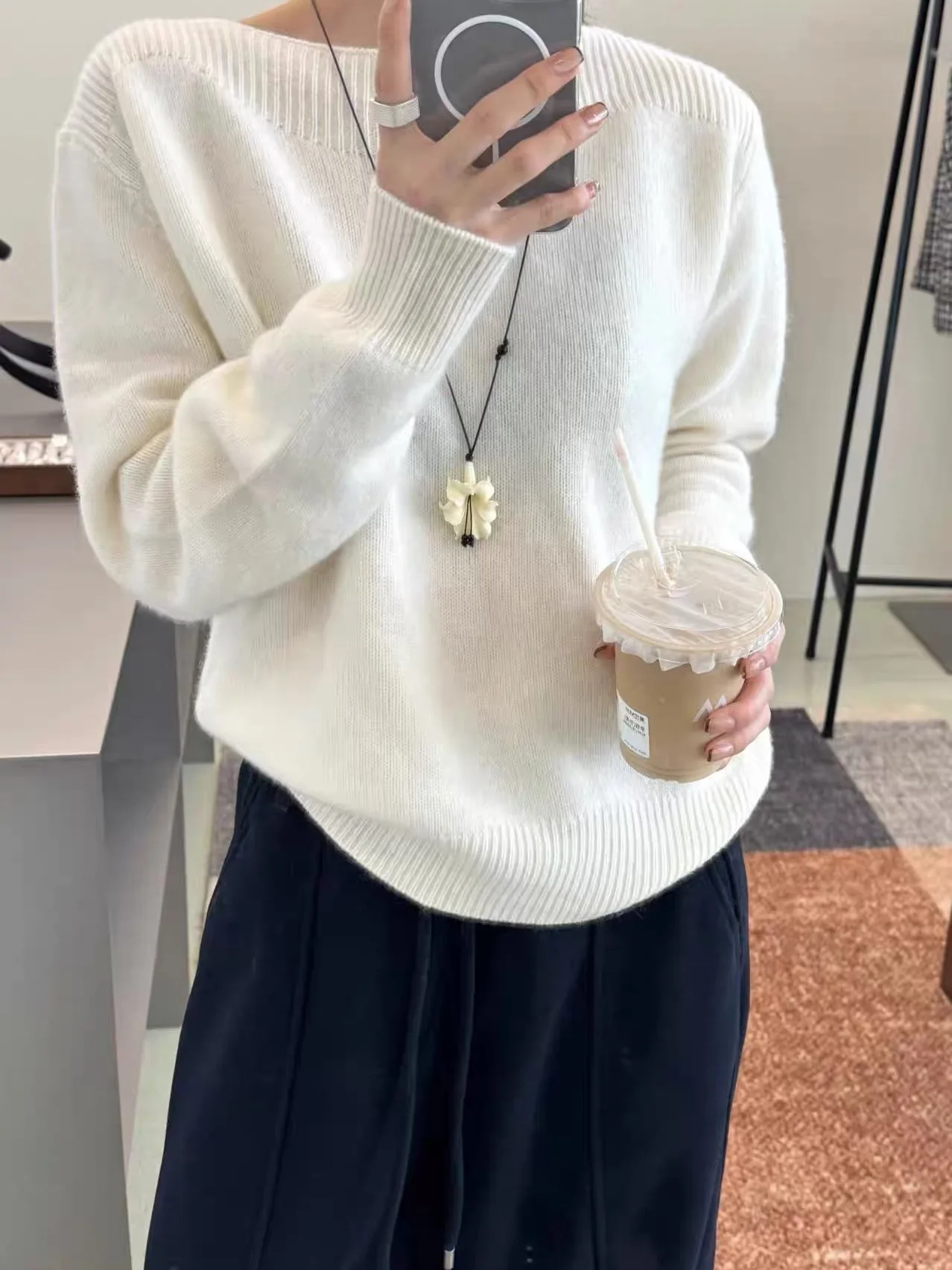 

Кашемировый свитер, женский 100% чистый кашемир, одно слово, вязаный, белый, мягкий, восковой, кашемировый, нижняя рубашка, свитер