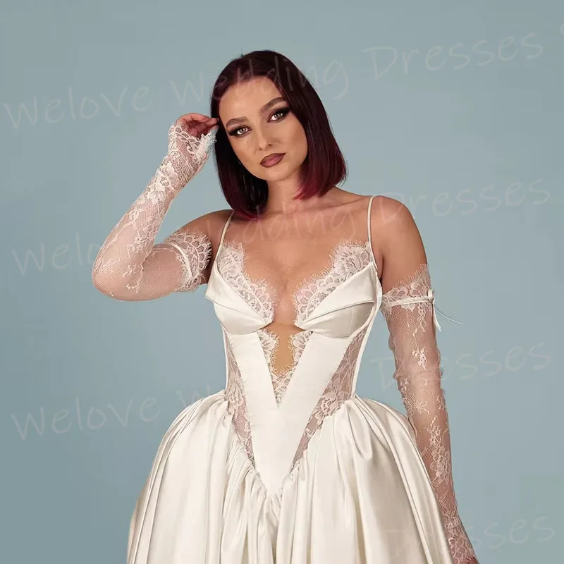 Charming A Line Women's Wedding Dresses Spaghetti Straps Robe De Mariée Customized Long Sleeve Lace Bride Gowns Vestido De Novia