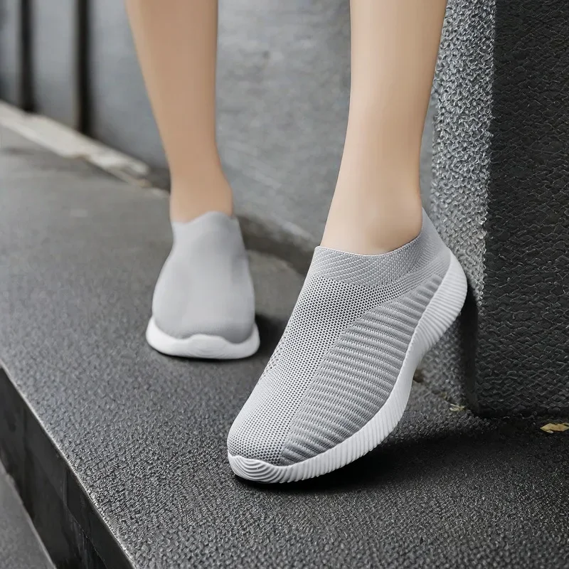 Big Sizes Canvas Shoe Comfortable Walking Women Shoes 2024 New Fashion Shoes Pink Women's Leather Loafers Women Sneakers Tennis