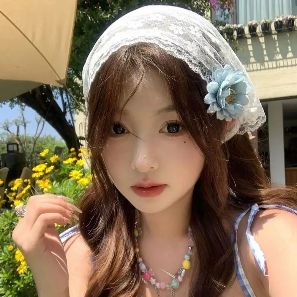 

Embroidered Lace Triangle Headscarf White Hollow-out Hair Bandana Woven Floral Pastoral Style Lace Skirt Hair Accessories
