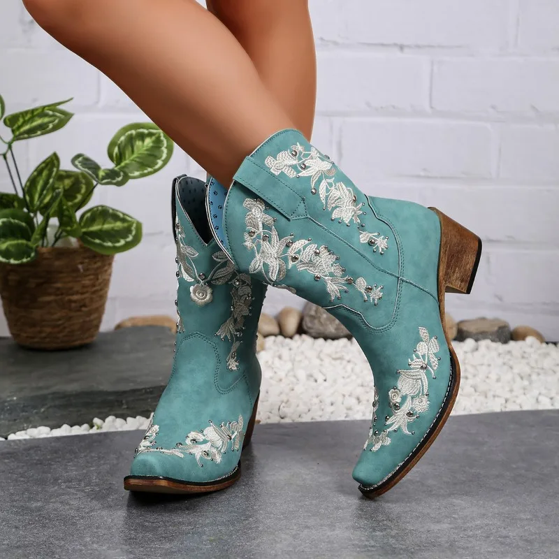 Retro Skinny Denim Western Embroidery Heavy Industry Mid-Tube Boots Fashion Sleeve Block Heel Shoes