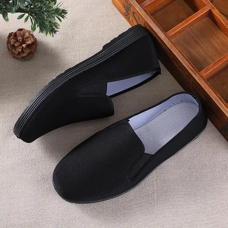 

Men's Breathable Work Shoes Full Black Slip-On Canvas Shoes Women's Style Comfortable Casual Shoes round Toe Flat Heel