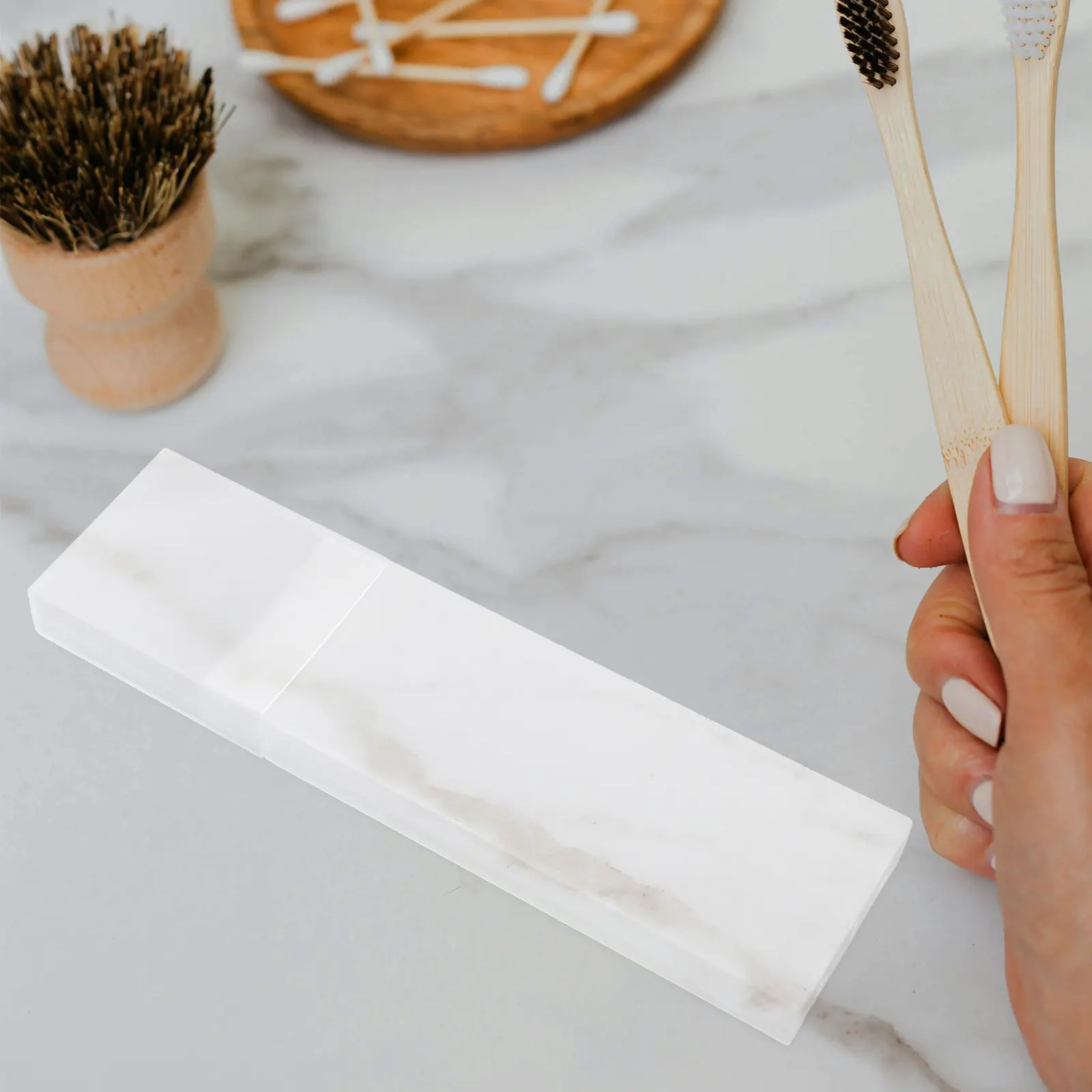 

Tongue Scraper Storage Box Compact Portable Plastic Case for Tongue Cleaning Tools Reusable Hygienic Organizer Travel