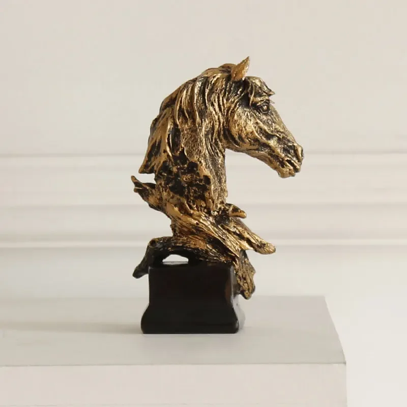 Nordic White Resin Horse Head Statue Home Decoration Crafts Livingroom Desktop Animal Ornaments Modern