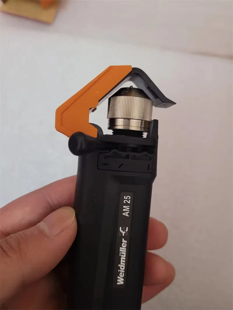 

9001540000 Weidmuller AM25 Fiber Cable Stripper, Sheathing stripper tools for PVC round cable