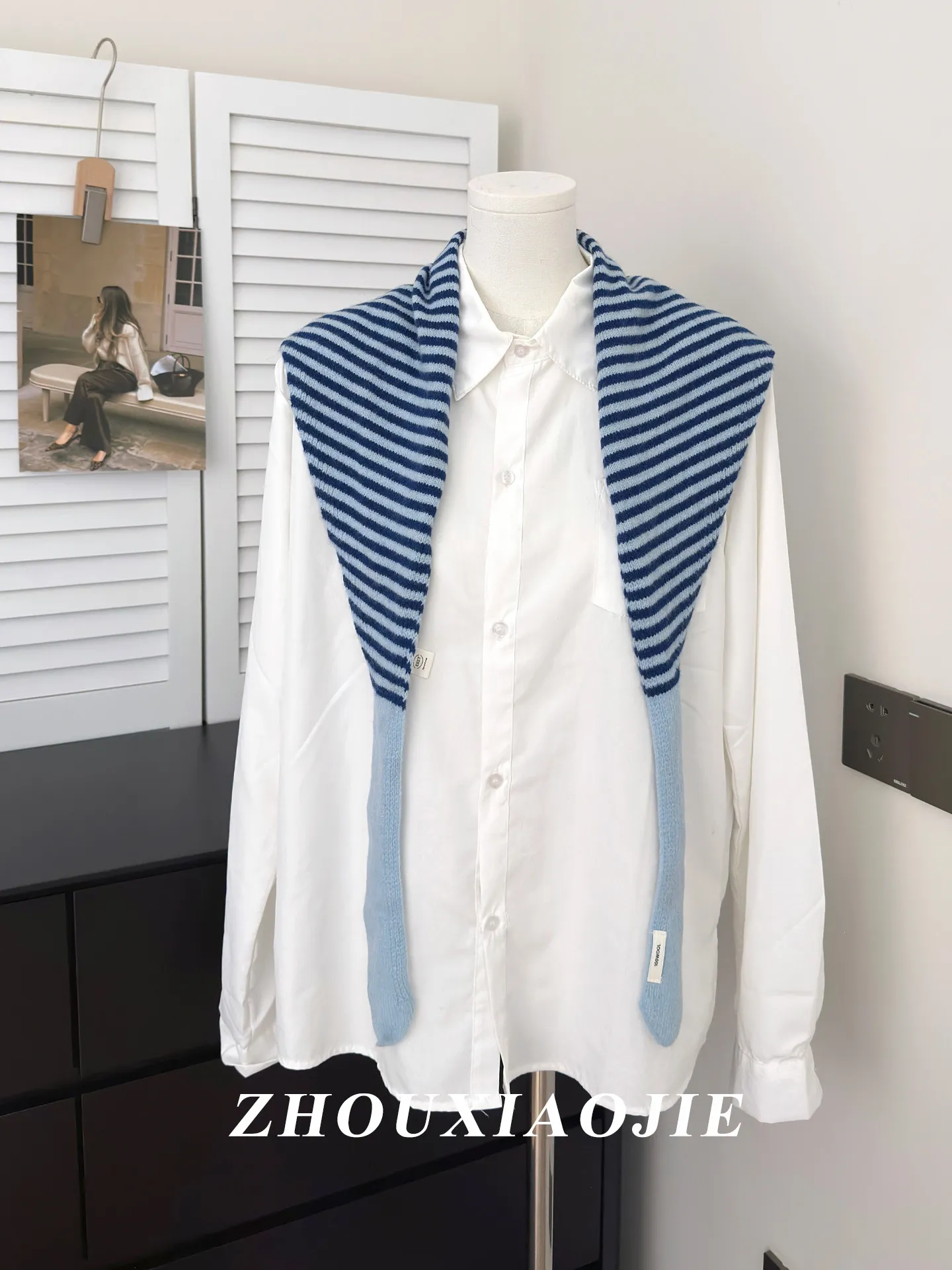 Women New Preppy Style Striped Wool Knit Triangle Scarf Autumn Winter Outer Match Fashion Shawl Neck Warmer Wool Scarf