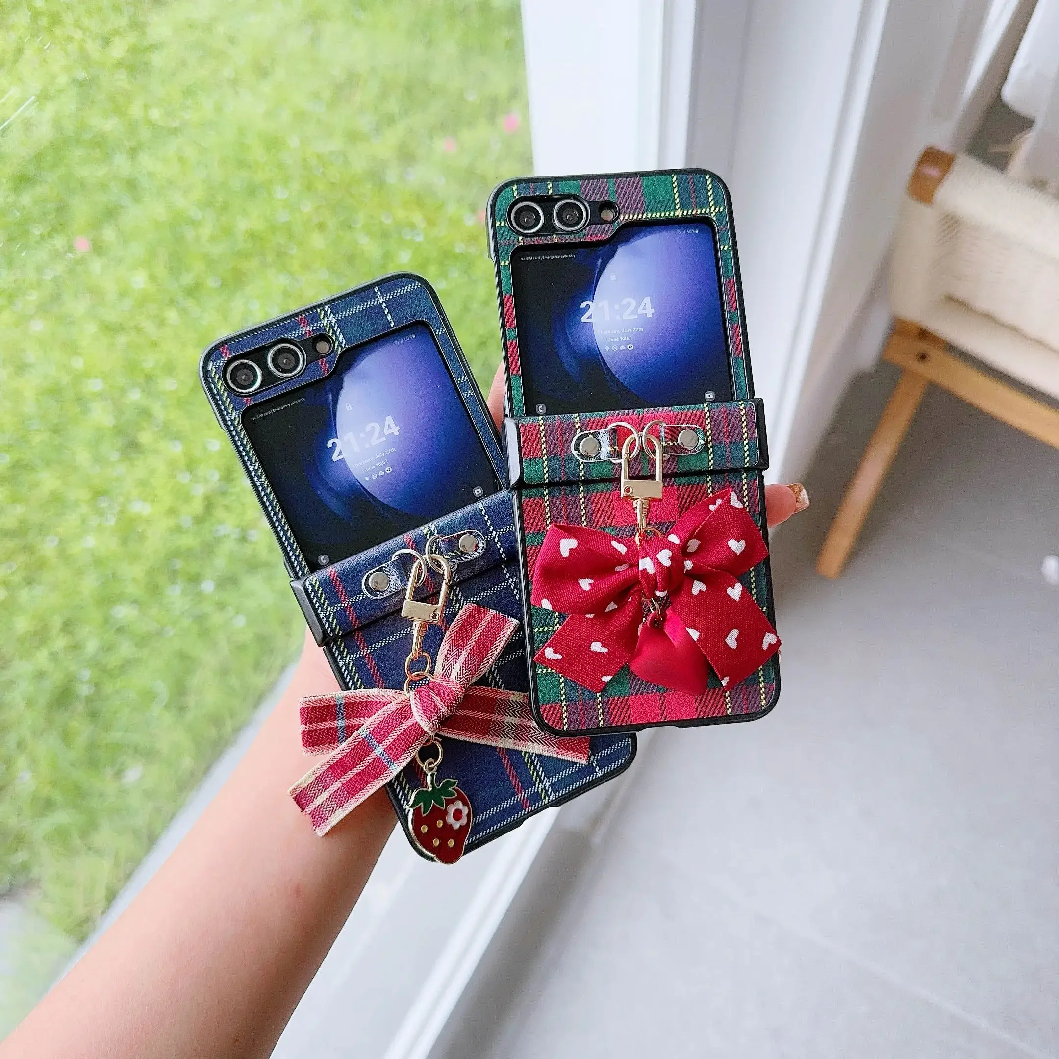Niedliche Schleife, kariertes PU-Leder, Handyhülle mit Schleife, für Samsung Galaxy Z Flip 6, 5, 4, 3, 5G, Scharnierschutz, stoßfeste Abdeckung