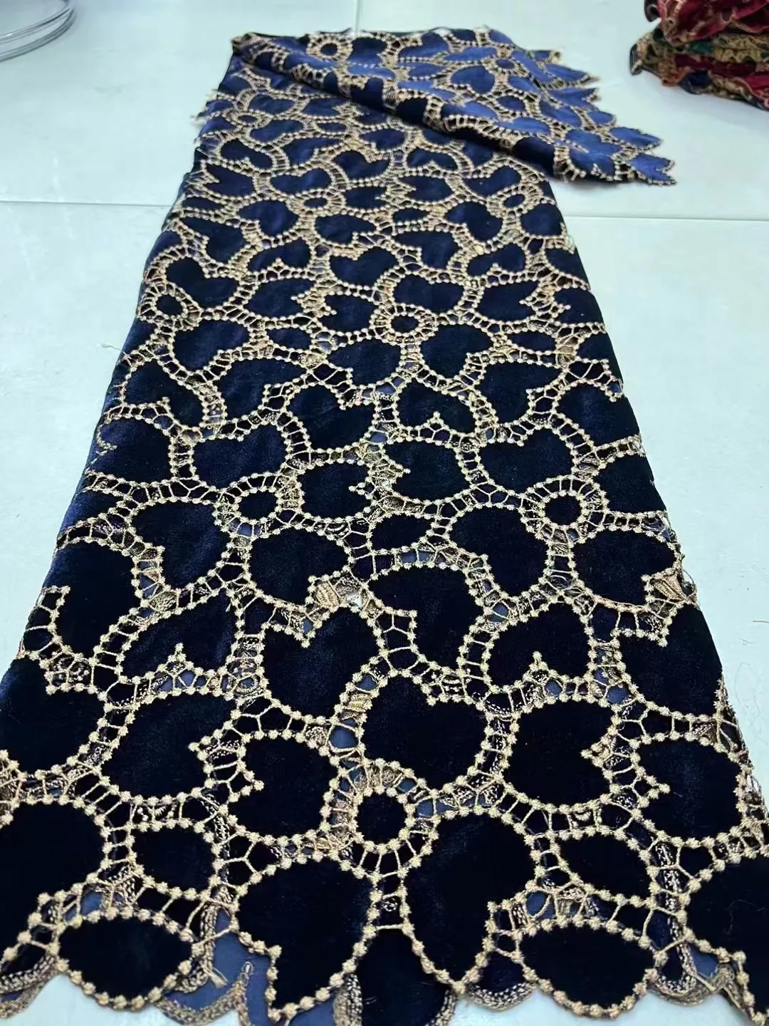 African Velvet Lace Fabric 2024 High Quality Nigeria Lace 5 Yards French Velvet Lace Fabric For Party Wedding Dress Sewing Cloth