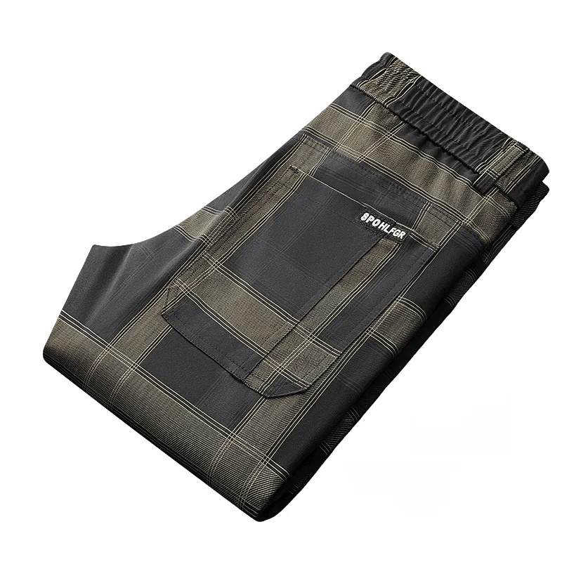 2025 New Plaid Harem Pantaloni casual versatili Pantaloni dritti a sei tasche da uomo Autunno e inverno Pantaloni cargo spessi di grandi dimensioni