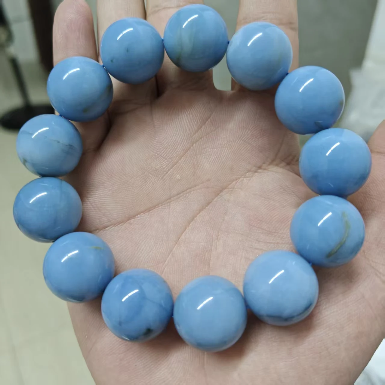 Xingyu Großhandel Natürliche Schöne Glückssteine Top Blauer Opal Glatte Runde Perlen für Schmuckherstellung Design DIY Armband Geschenk – Detail 2