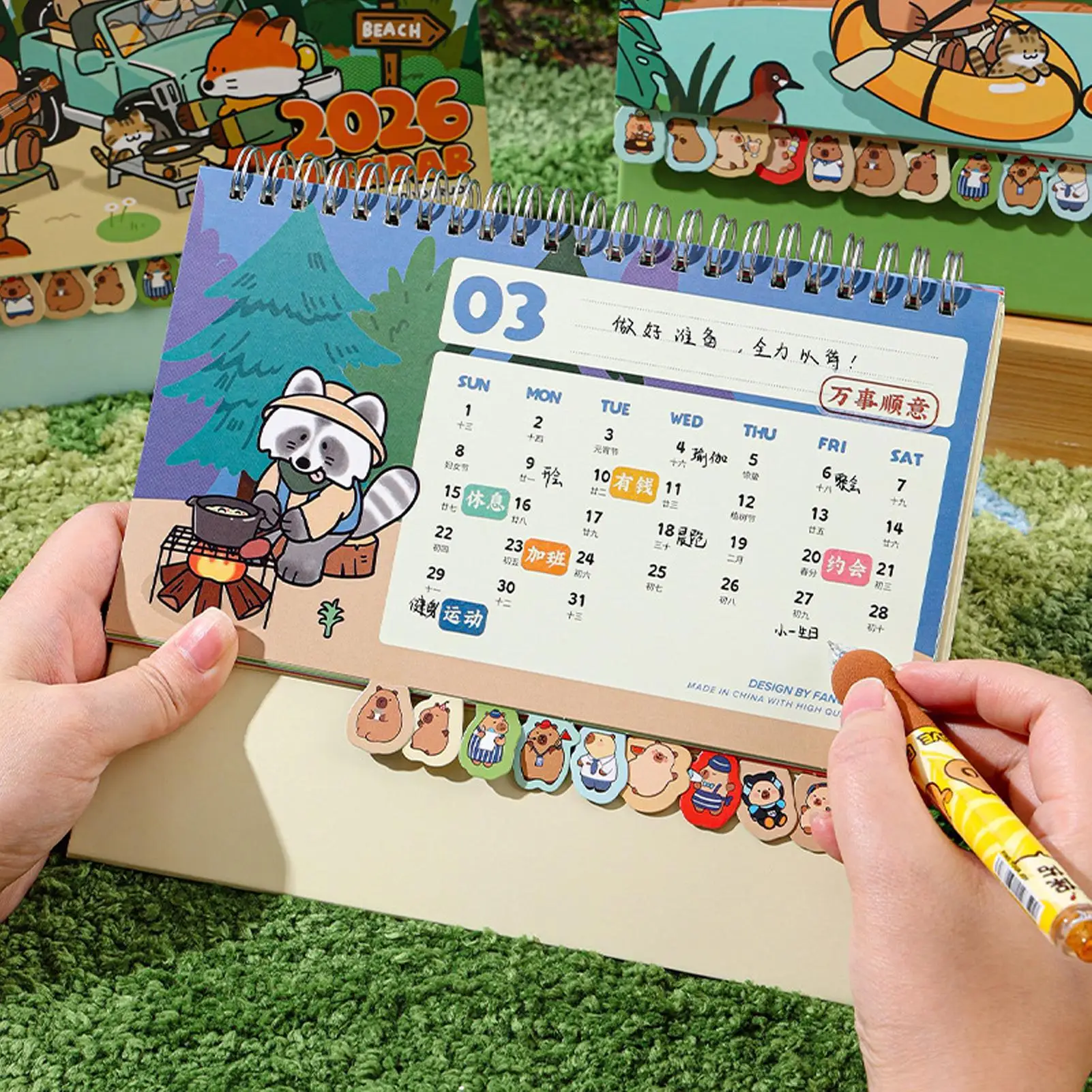 

Настольный календарь на 2026 Капибара, планировщик расписания, 12-месячный календарь-стойка для друзей, семейная школа, рабочее место, кухня