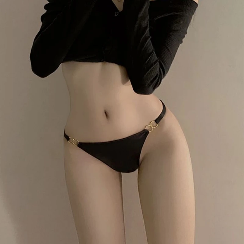 Womens Sexy Leopard Print Panties Iron Ring Decorative Thin Belt Knickers Breathable Ice Silk Lady Briefs Wrap Buttocks T-pants