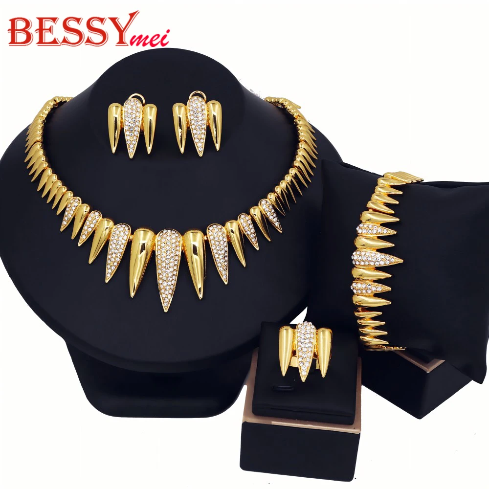 

2025 New Women Jewelry Set Exaggerate Large Necklace Bracelet Oval Stud Earring Hight Quality 18K Gold Plated Jewellery Gifts