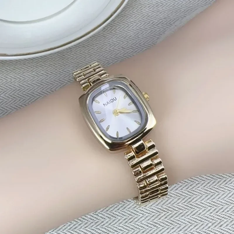 Brand Ladies Watches Hot Sale Gold Watch for Women Stainless Steel Strap Quartz Fashion Simple Retro Luxury Gift Watch Wholesale