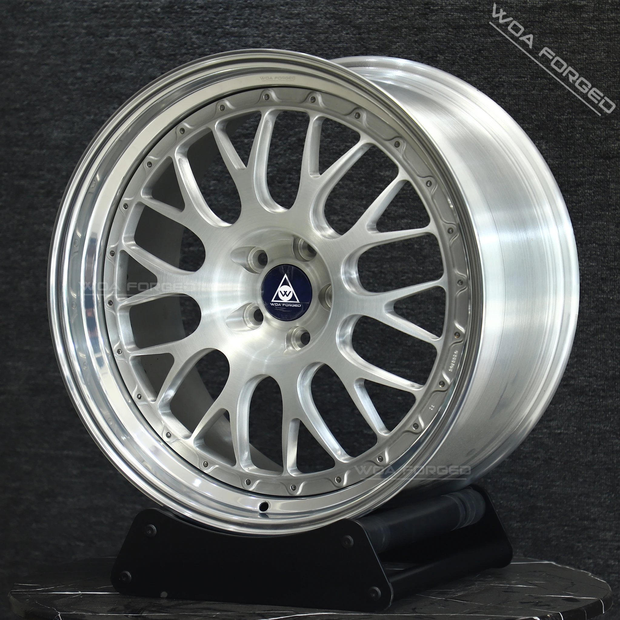 

Aluminum E88 E89 2PC Two-piece Wheel Forged Wheels CAR GT M2 F80 F90 E46 M3 M4 F30 G20 G30 G80 330i M340i for BS Ape BMW Audi
