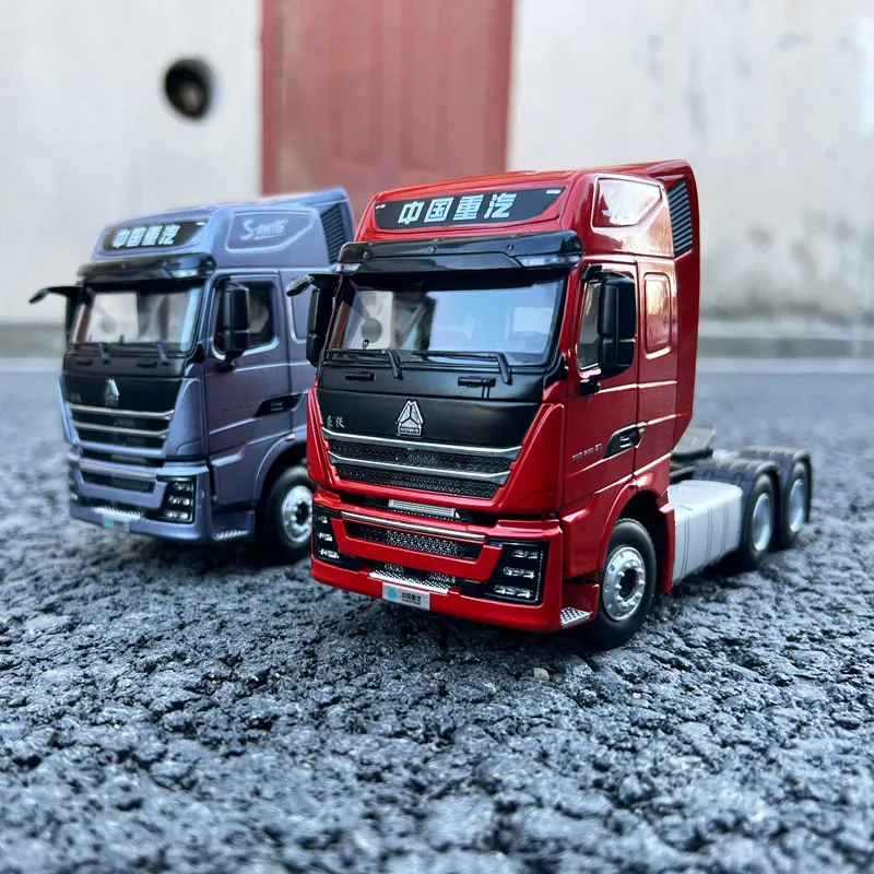 

Dealer Edition Model,1:36 SINOTRUK Howo TH7,Semi Trailer Truck,Diecast Model for Collections,Display and Gift for Friends