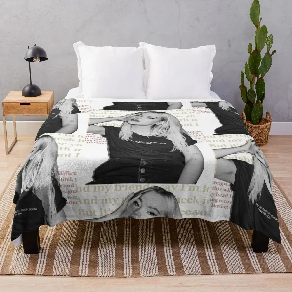 Dove Cameron - Bloodshot Throw Blanket Fashion Sofas decorative Summer Beddings Shaggy Blankets