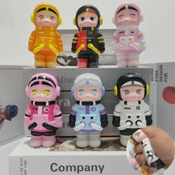 2024 Accessories SPACE Doll Anime Figures Random 1pcs Decompression Stress Relief Squishy MOLLY Children Hand Pinch Toy Healing