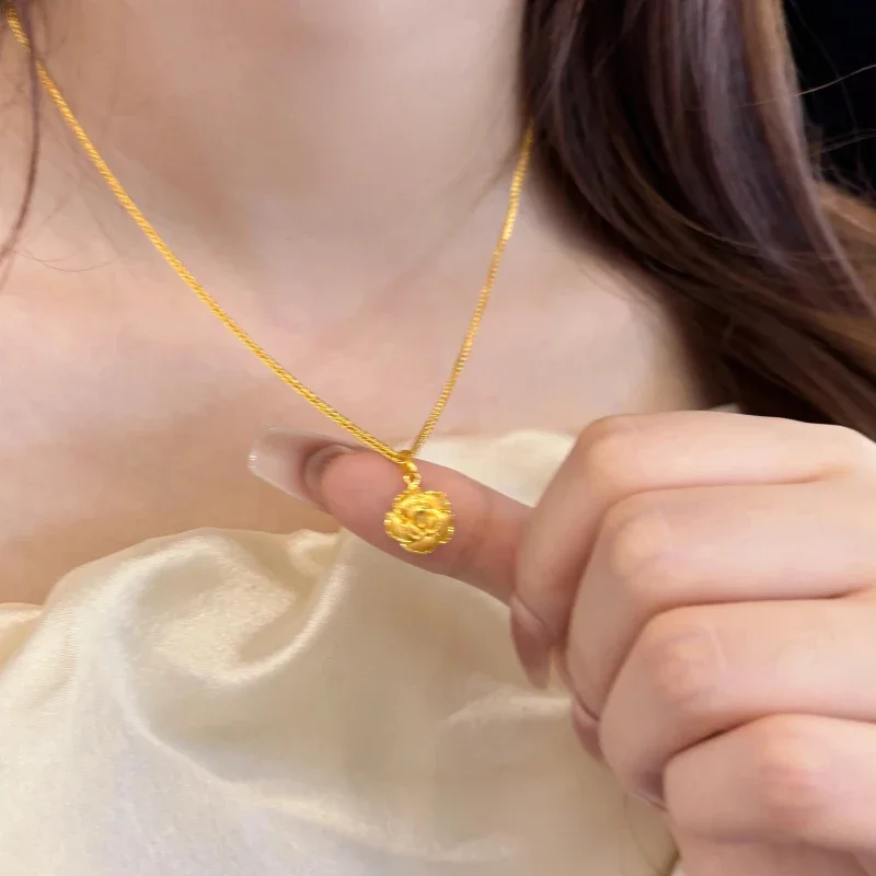 Gentle Style Brushed Rose flower Necklace Fashionable Retro Light Luxury collarbone chain Pendant Wedding fine Jewelry gift