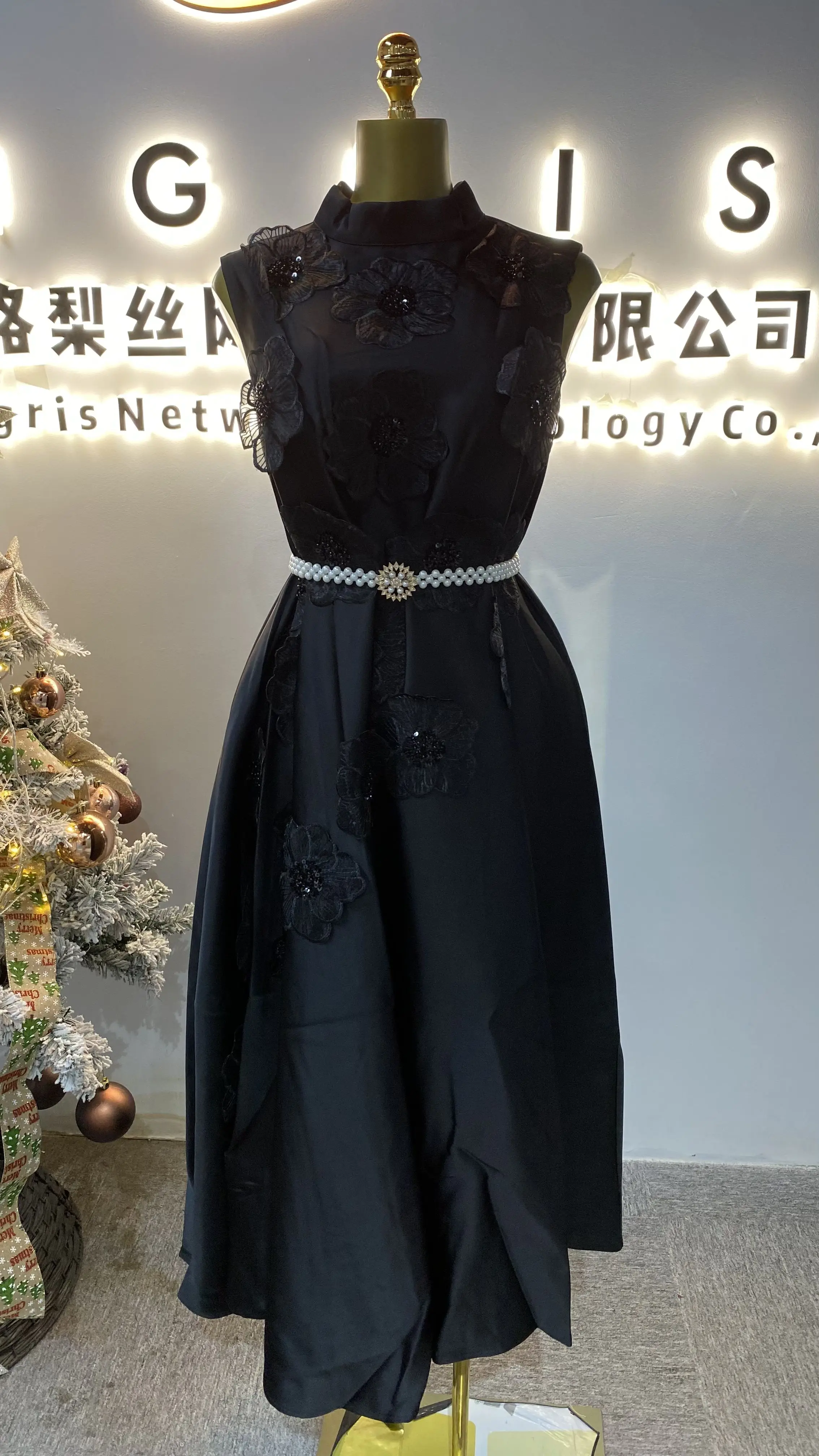 

French loose flower sleeveless elegant tea break casual women's wear moderate women's wear-GZXX012