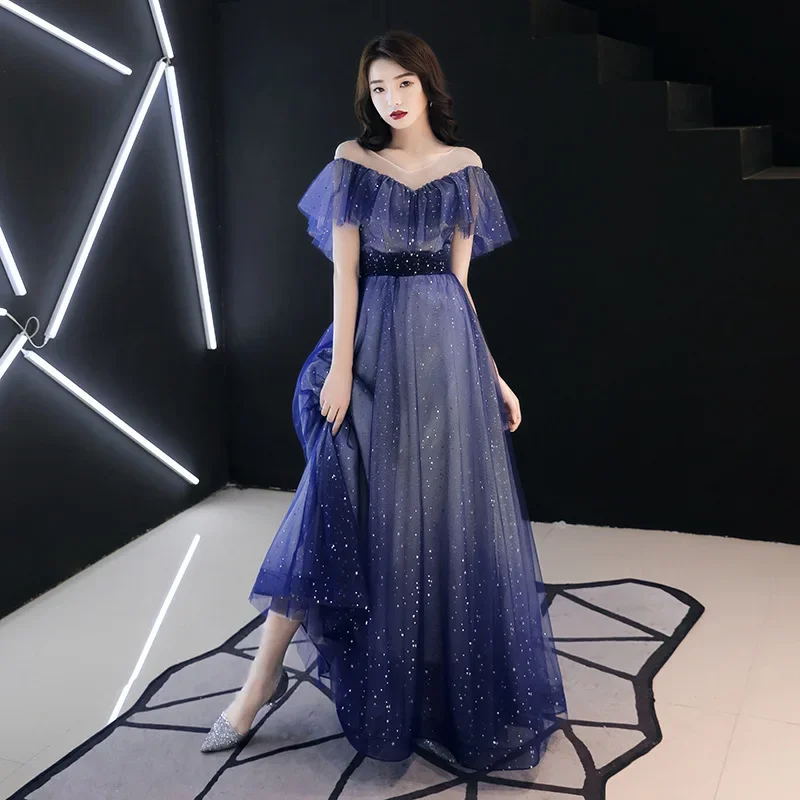 ที่กําหนดเองชุดราตรีน้ําเงินเงา O-คอ Ruffles Robe De Soiree แขนสั้น A-Line PLUS ขนาดผู้หญิงอย่างเป็นทางการ Gowns