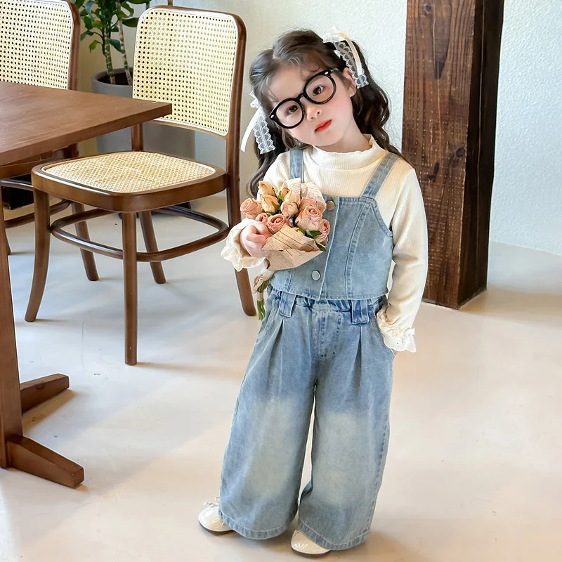 

Korean Spring Girl's Little Girl's Denim Suit25Spring and Autumn New Fashionable Women's Vest Base Shirt Denim Three-Piece Set