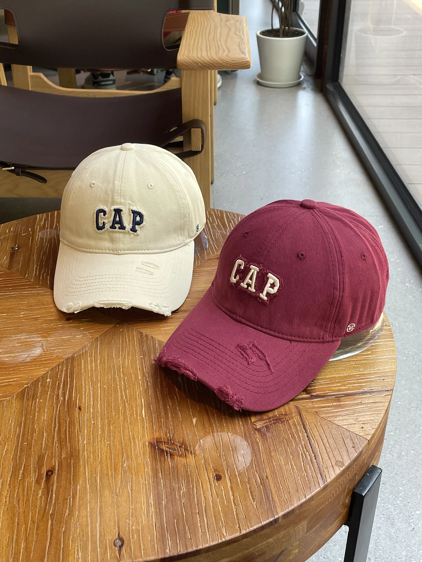 

Shade cap couple versatile letter embroidery fashion hip hop baseball cap men