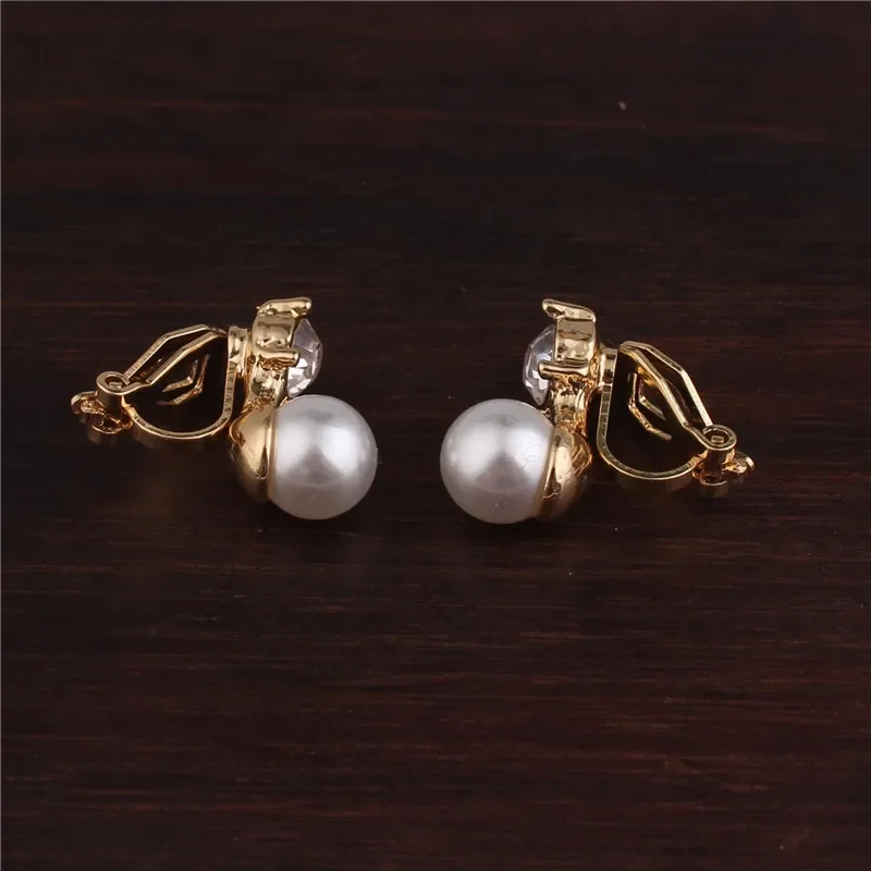GRACE JUN New Arrival Rhinestone Simulated Pearl Clip Earrings for Women Party Fashion Cute No Pierced Earring Factory Wholesale