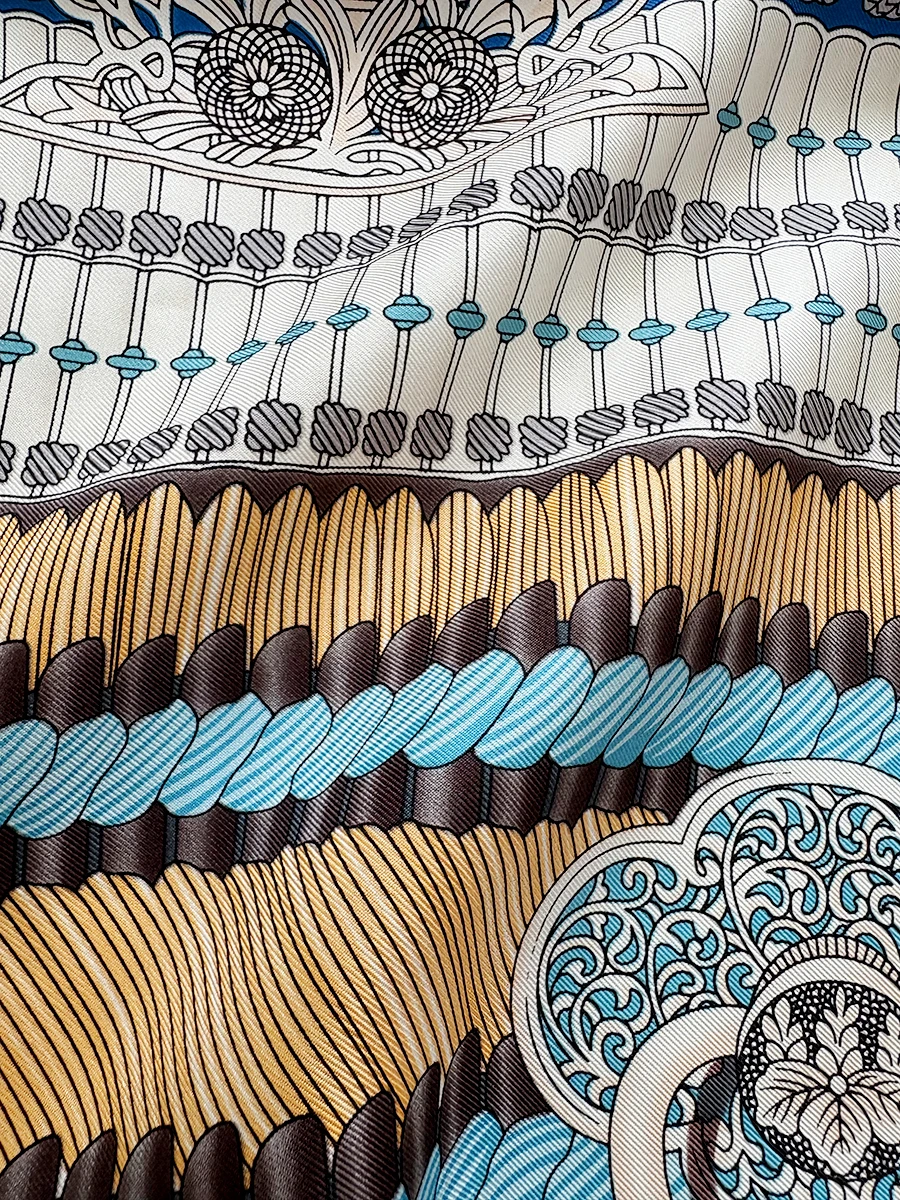 90CM Silk Scarf Luxury Designe - Luxury Bags In Japan recension och pris