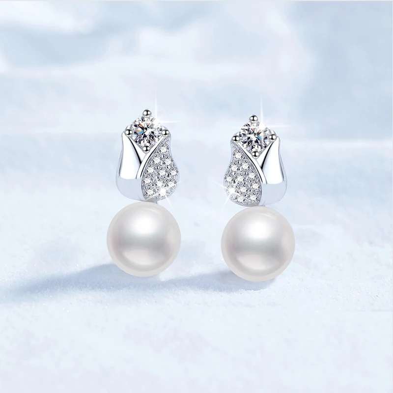 

S925 pure silver freshwater pearl earrings women's Korean version rose moissanite earrings D color 20 points moissanite earrings