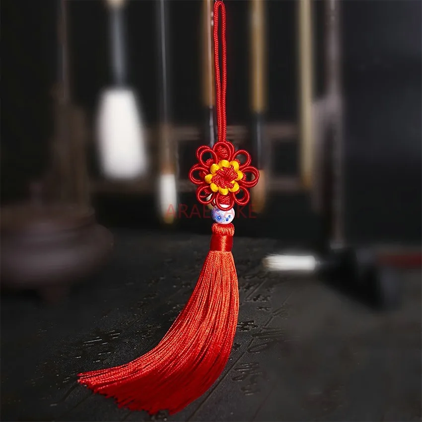 Small Chinese knot pendant, auspicious tassel decoration, exquisite decoration gift on the entrance door of the living room