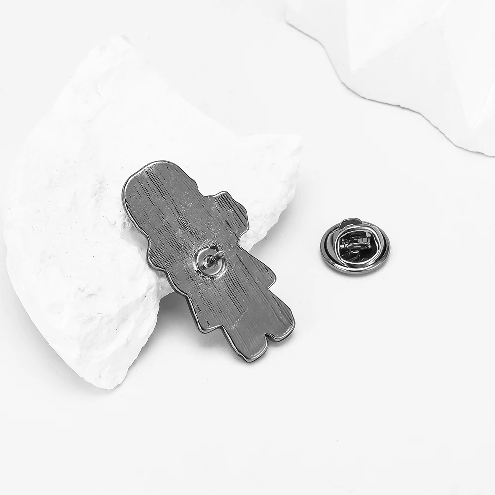 Hanreshe الطبية الكرتون الطبيب بروش أنثى ممرضة الطب الموظفين دبوس التلبيب على ظهره شارة مجوهرات هدايا للنساء فتاة