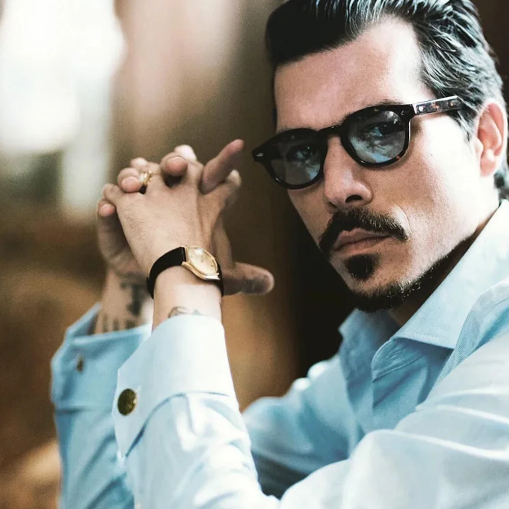 جودة جديدة ريترو النظارات الشمسية المستديرة النساء موضة المسامير الديكور ظلال UV400 الرجال فاسق ليوبارد نظارات شمسية