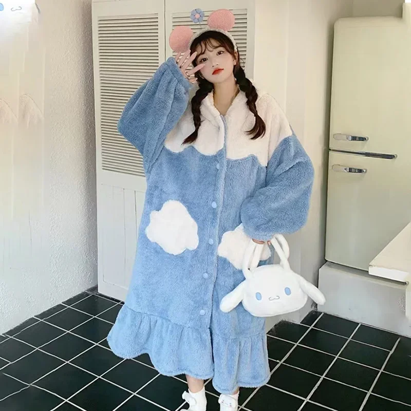 Yugui dog pajamas winter coral fleece hooded warm women's nightgown cartoon Sanrio loungewear loose Yugui dog women's pajamas