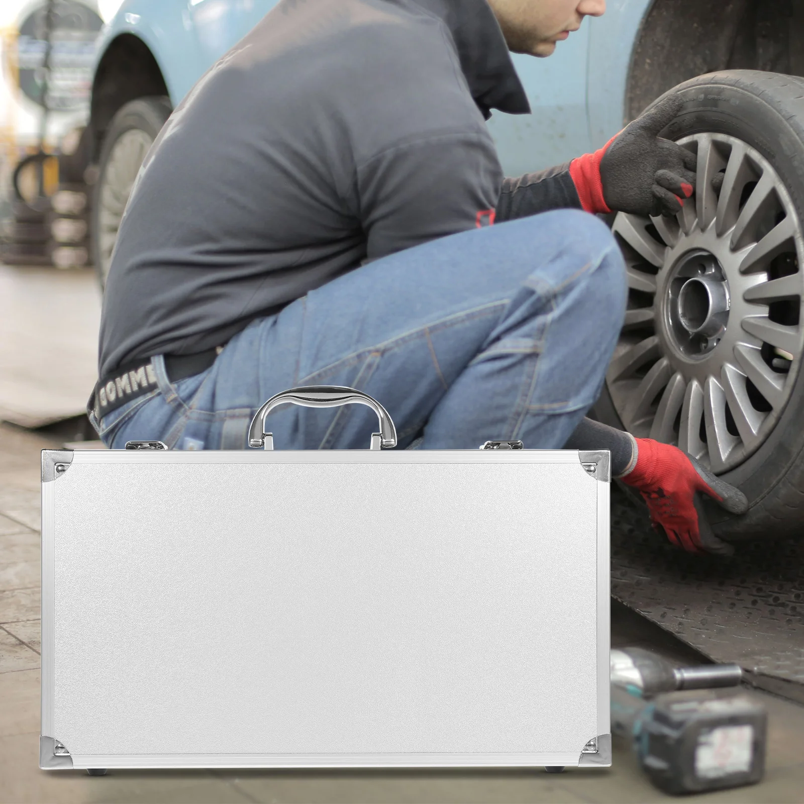 

Large Capacity Aluminum Alloy Tools Case Medicine Storage Box Portable Carry Handle Safety Clasp Moisture Proof Multi Purpose