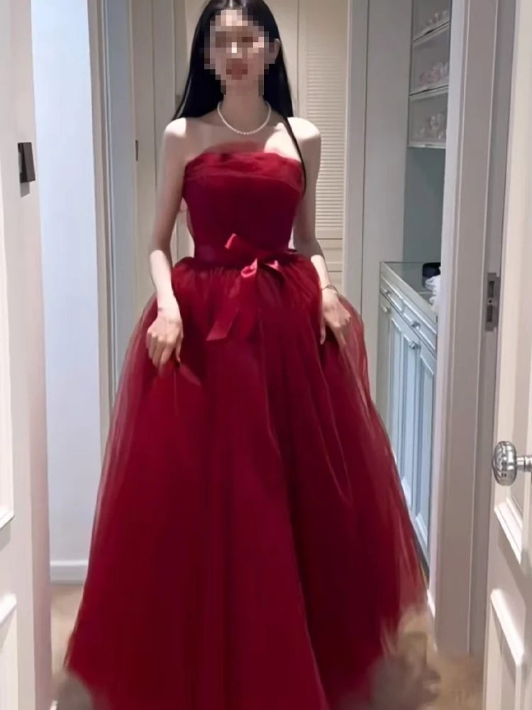 

Новое китайское свадебное платье Princ Sle Lace с изысканной отделкой, длинное, без рукавов, для невесты, для выступлений, для взрослых.