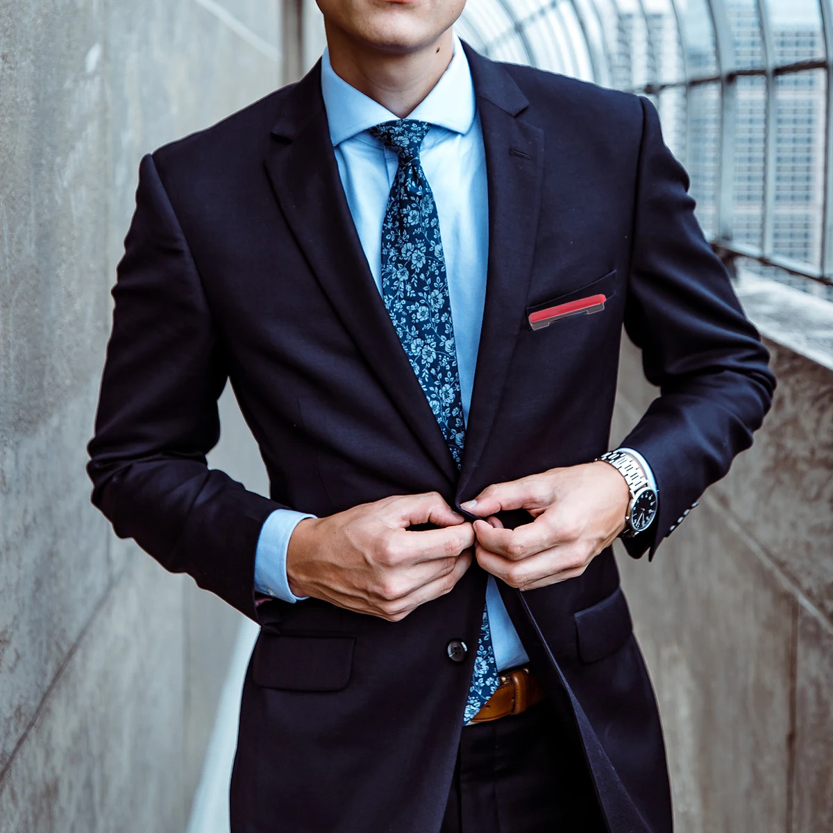 100 قطعة دبابيس شريط الأمان اللاصقة البلاستيك اسم العلامة مشبك شارة الظهر تصاعد لوازم الحرفية آمنة للأصابع