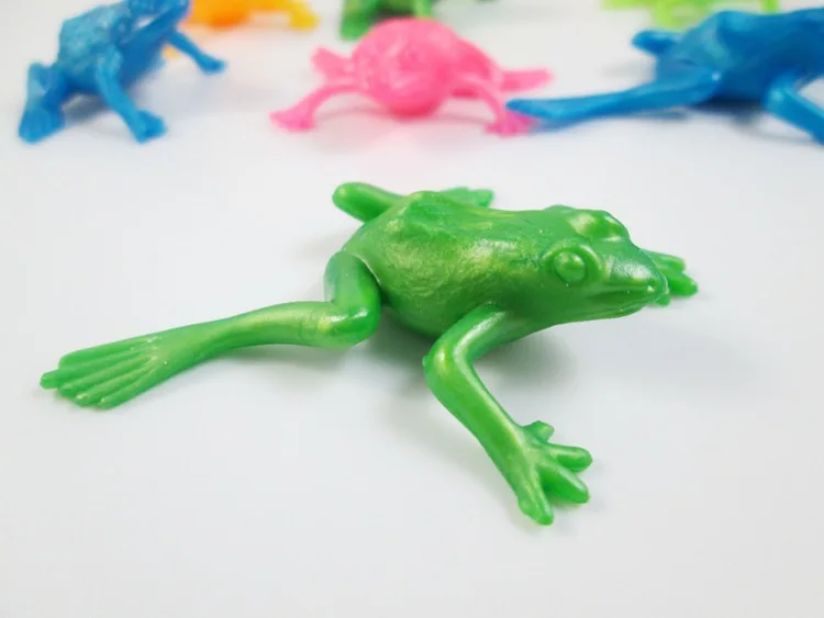 10 Stück Neuheit lustig neue TPR Frosch Tiermodell Dekompression Spielzeug Simulation Frosch weichen elastischen Streich Entlüftung spielzeug Kinder Streich Spielzeug