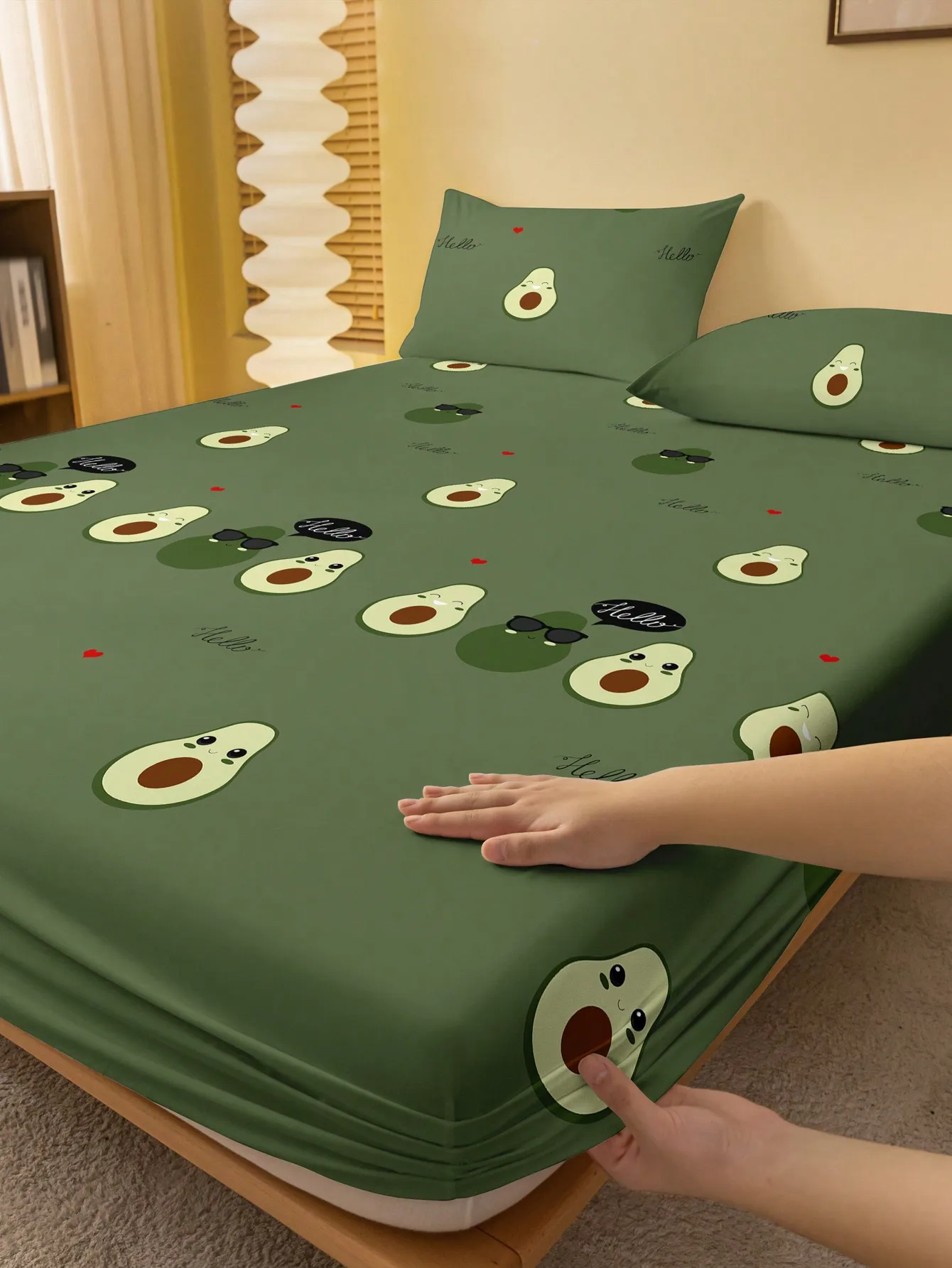 1pc Super Soft Printed Fitted Sheet, Home Bedding, Lightweight Bed Sheet, Multi-Color Mattress Cover, Soft And Breathable, Suitable For All Mattress Sizes - Twin, Full, Queen, King, All Seasons, Indoor Decor, Machine Washable (Pillowcase Not Included)
