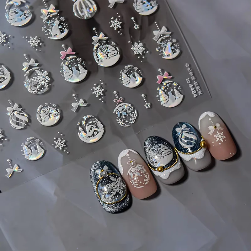 1pcs Bronzing Christmas Nail Stickers Cute Gold White Snowball Adhesive Nail Art Sticker Laser Nails Decoration Parts Decals DIY