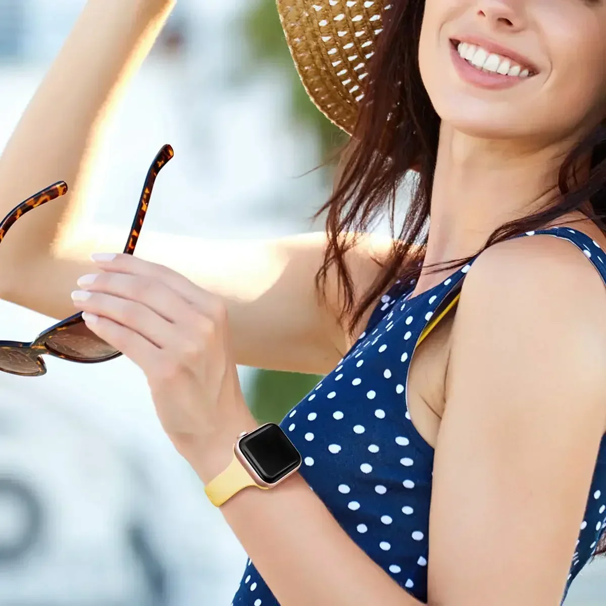 Slim WatchBands for Apple Watch band Series 9 8 7 6 5 4 SE Ultra 2 49mm Sport bracelet Silicone Strap iWatch 41MM 44MM 40MM 45MM