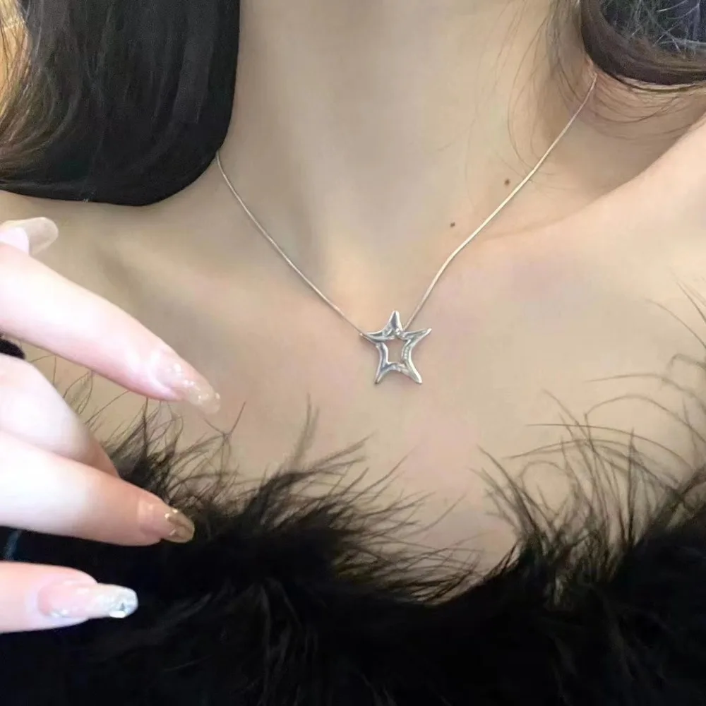 

Jewelry Accessories Collarbone Chain Pentagram Shape Cool Star Pendant Women Jewelry Korean Style Sweater Chain Smile Necklace