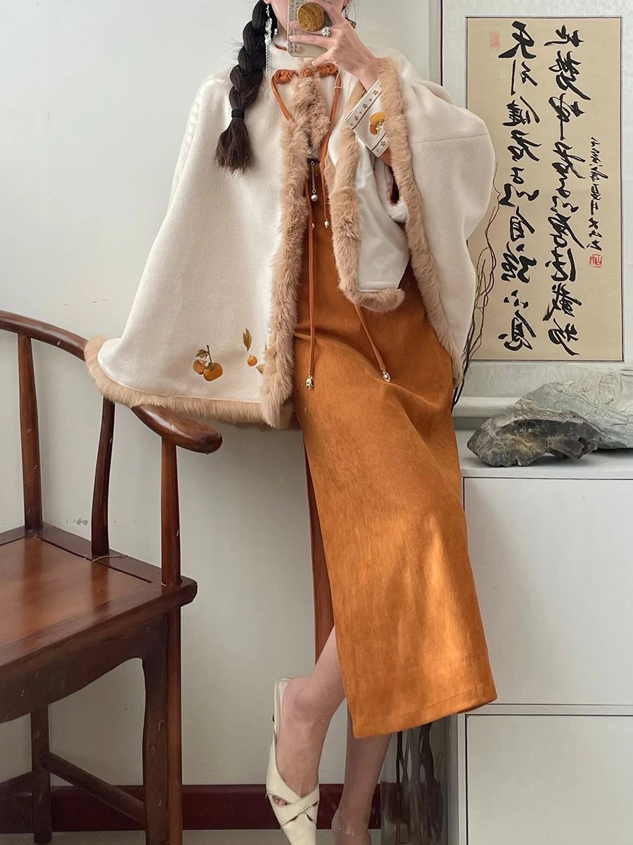 

2023 Autumn/Winter New Improved Hanfu Set Women's National Style Vest Qipao Two Piece Set Cloak Overlay for Daily Wear