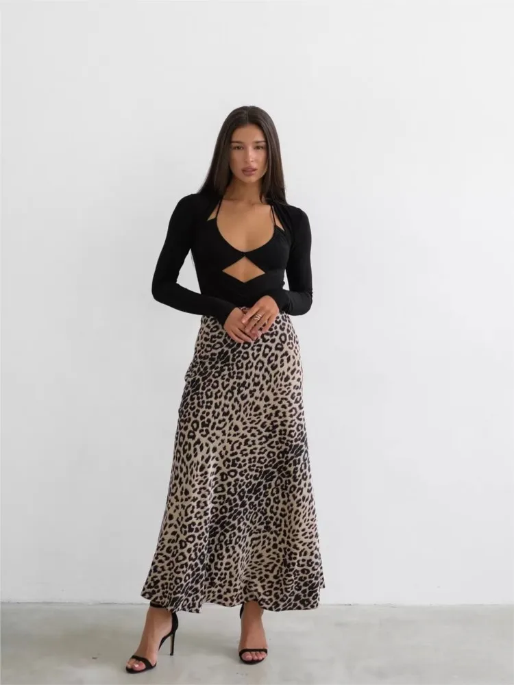 Sexy Satin Skirt Women's Fashion Spring Summer Leopard Printing High Waist Elastic Silky Long Skirt For Women 2026